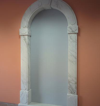 Portali in Marmo, granito, quarzo o altri materiali su misura