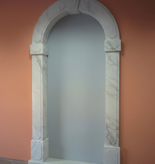 Portali in Marmo, granito, quarzo o altri materiali su misura