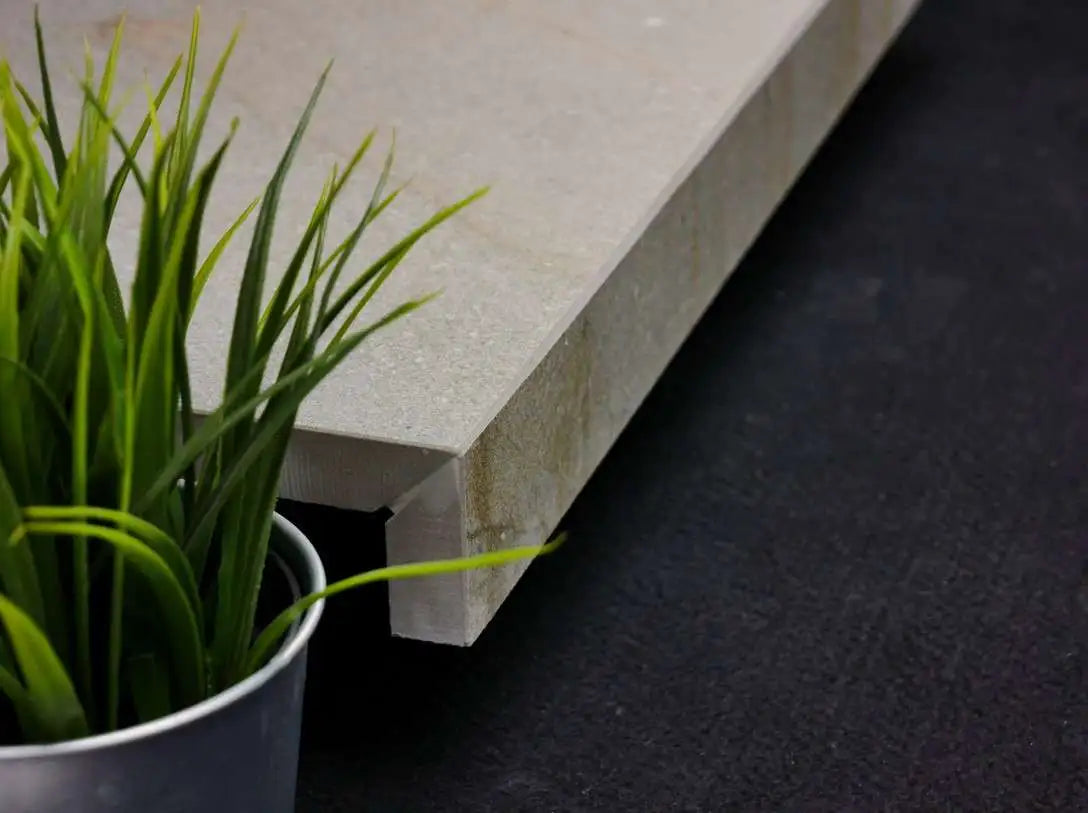 Elemento a L realizzato a partire dalla piastrella (prezzo al metro lineare)